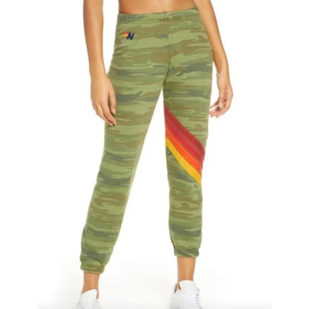 Aviator Nation | Chevron Stripe Sweatpants in Camo | Sz XL